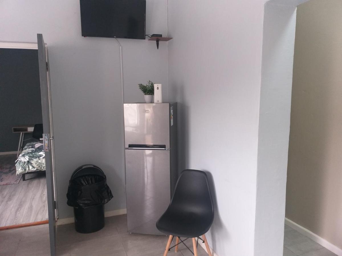 Tj Self-Catering Daire Graaff-Reinet Dış mekan fotoğraf