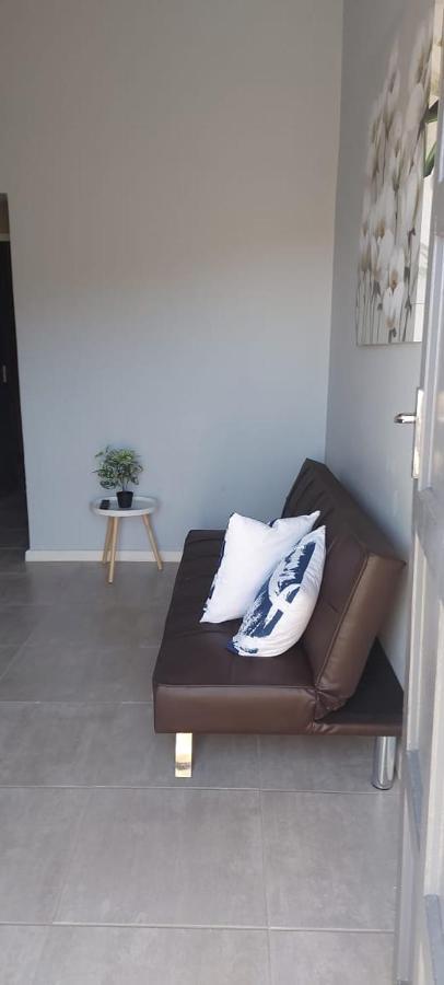 Tj Self-Catering Daire Graaff-Reinet Dış mekan fotoğraf