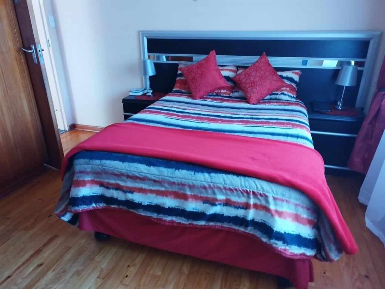 Tj Self-Catering Daire Graaff-Reinet Oda fotoğraf