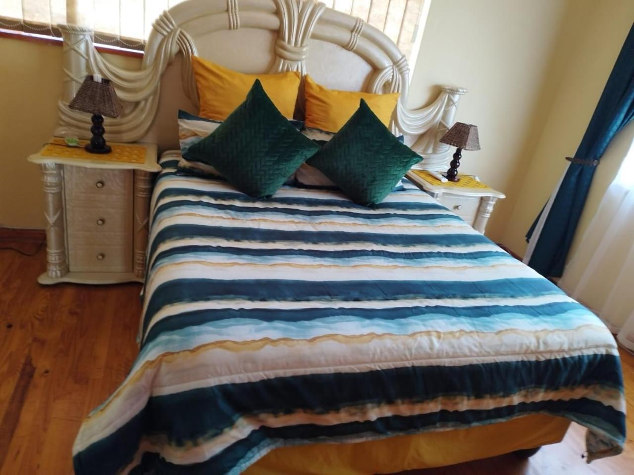 Tj Self-Catering Daire Graaff-Reinet Oda fotoğraf